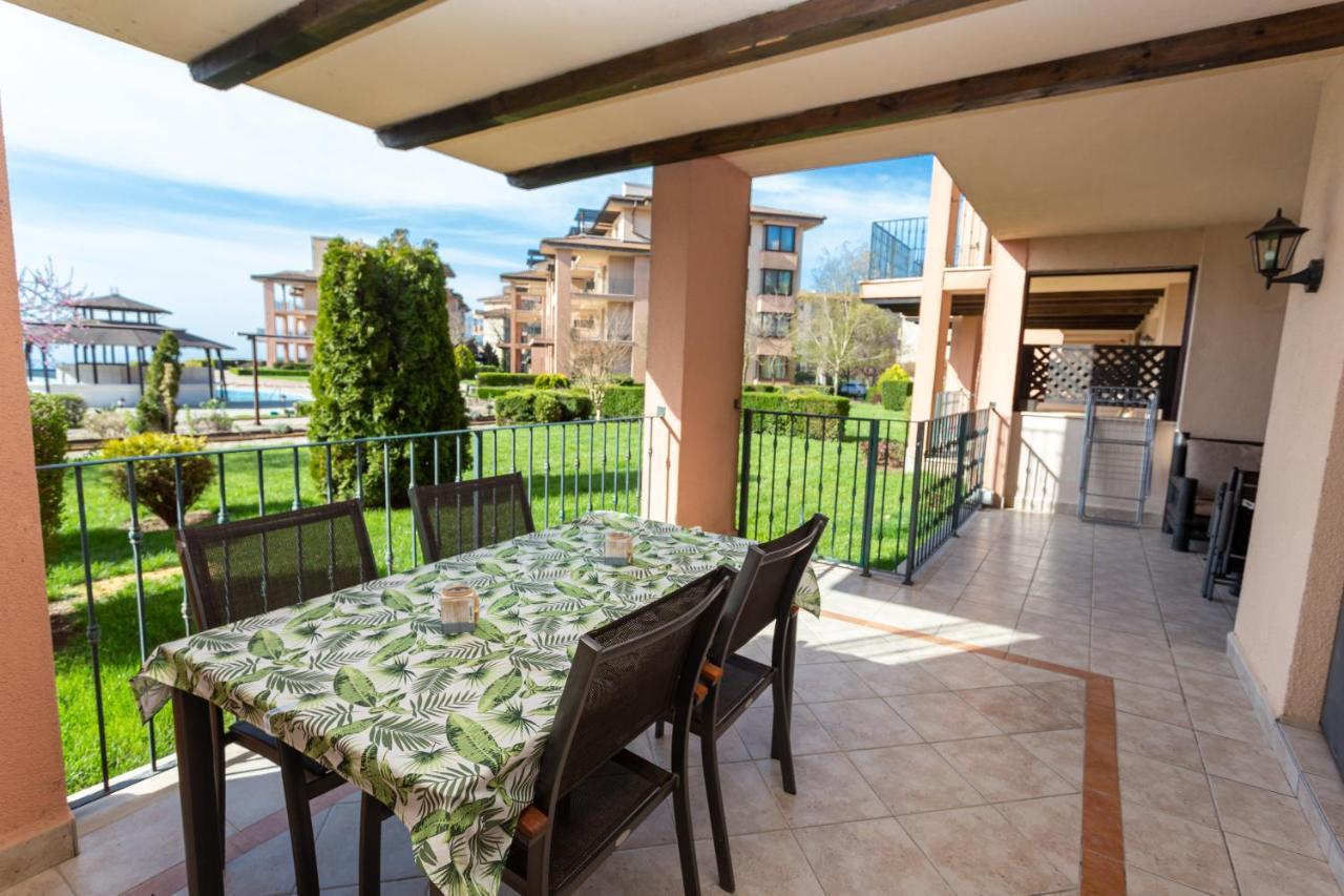 Luxury Family Apartment Kaliakria Topola Exterior photo